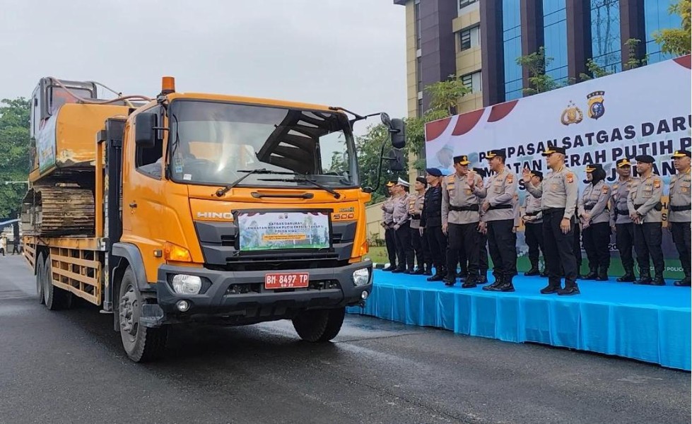Polda Riau Mulai Tahap II Pembangunan 83 Jembatan, 120 Personel Satgas Diterjunkan