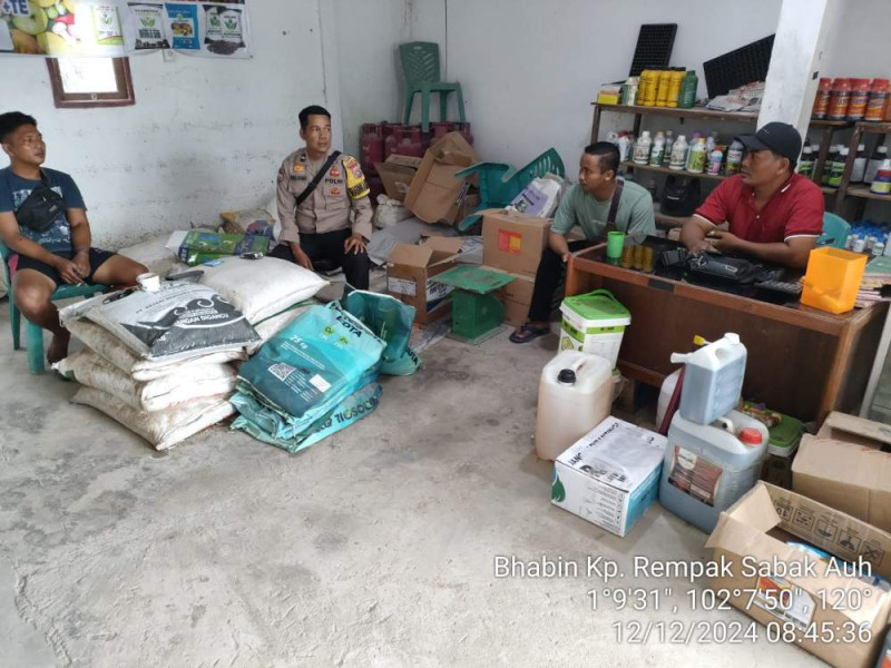 Polsek Sabak Auh Lakukan Sambang Warga Pasca Pilkada Jaga Kondusivitas Keamanan