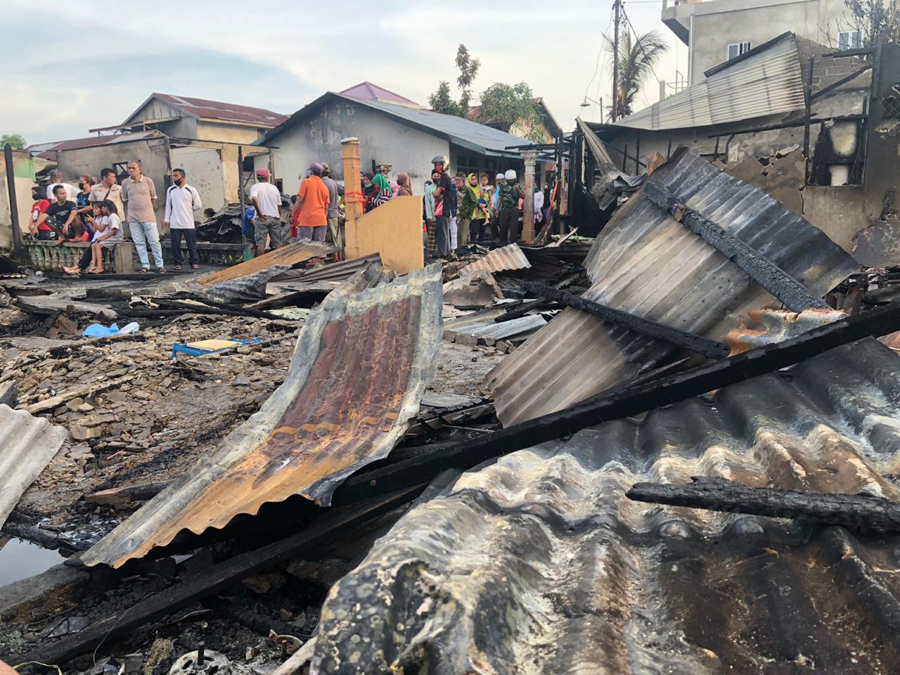 Sebelas Rumah di Tembilahan Terbakar dan Satu Lainnya Rusak Berat, Kerugian Capai 1,8 Milyar