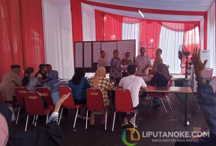 Perolehan Suara Seret, Pria Sempat Viral Cor Jalan di Pekanbaru Kemungkinan Gagal Ke DPRD Riau