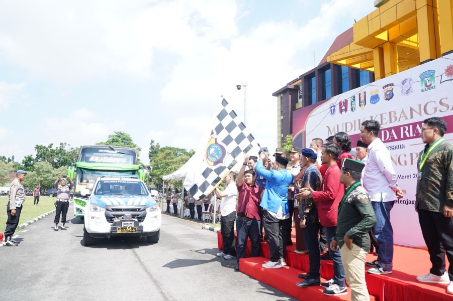 Polda Riau Gelar Mudik Kebangsaan, Lepas Ratusan Pemudik Gratis