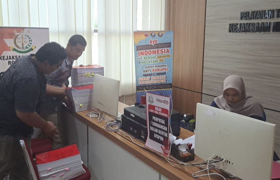 Pelimpahan Tersangka Kasus Dugaan Korupsi BBM Dinas Perkim Pemkab Rohul Tunggu P21