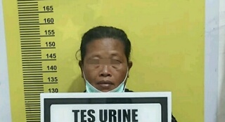 Diduga Jual Togel, Wanita Paruh Baya Diamankan Polisi