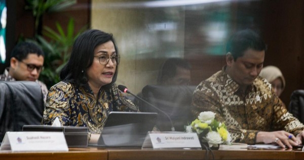 Sri Mulyani Paparkan Kondisi APBN Terkini: Tekor Rp 31,2 Triliun, Setoran Pajak Anjlok 30,19 Persen