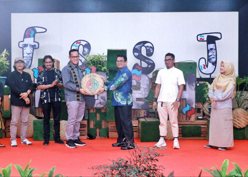 Tutup FSSJ 2024, Pjs Bupati Siak Indra Purnama Puji Semangat Anak Muda Siak