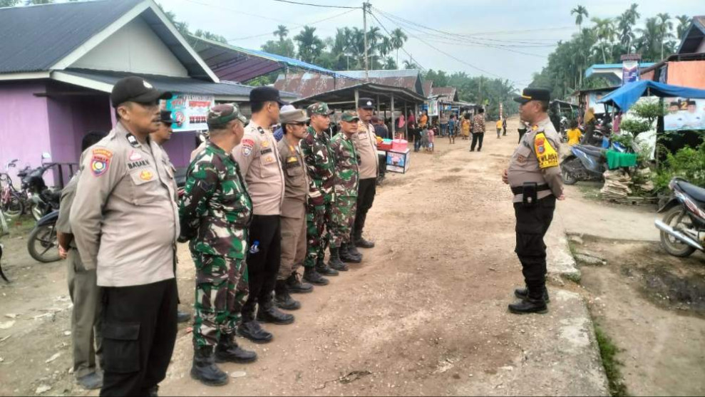 Polsek Tempuling Lakukan Pengamanan Kegiatan Kampanye Paslon Bupati Inhil