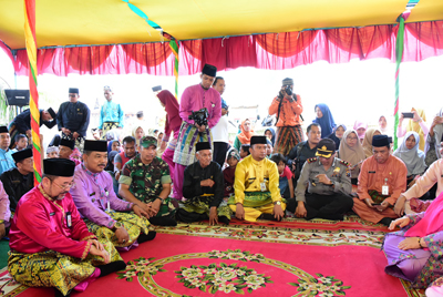 Ziarahi Makam Datuk Laksamana Raja Dilaut, Sejumlah Rangkaian Tradisi Digelar