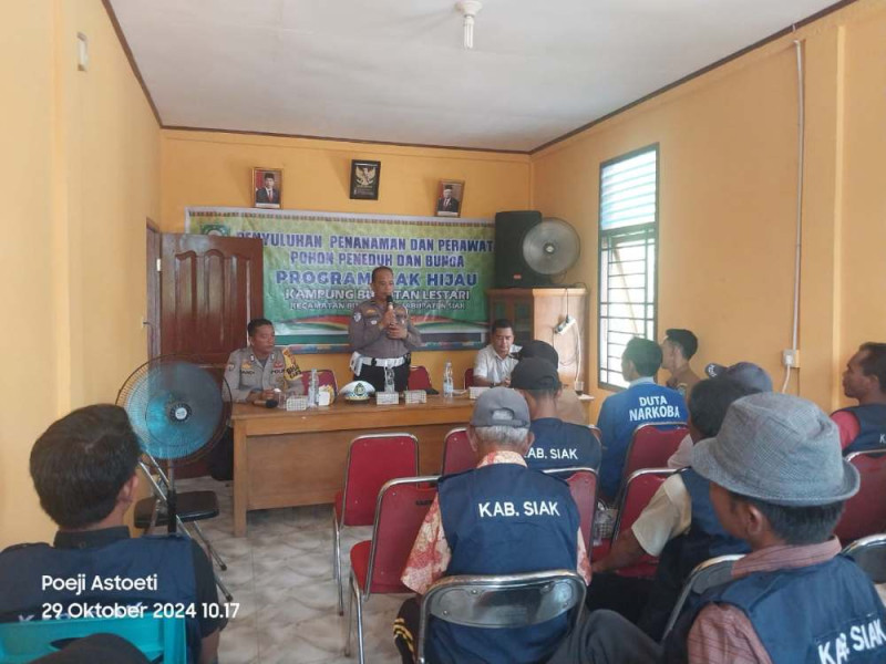 Kanit Lantas Polsek Bungaraya Lakukan Cooling System Imbau Warga Ciptakan Pilkada Damai