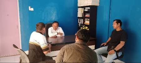 Polda Riau Kunjungi Kades Gogok, Klarifikasi Unggahan Penuntupan Kantor Desa di Medsos