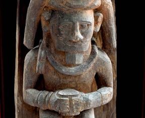  Bila ke Nias, Jangan Lewatkan Patung yang Satu Ini