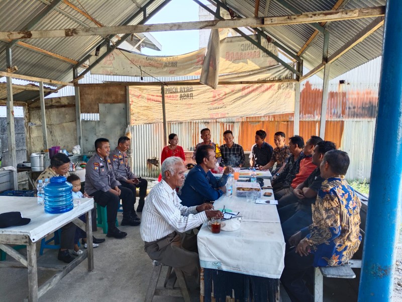 Binmas Polres Rohul Ajak Masyarakat Desa Ngaso Wujudkan Pilkada Damai 2024