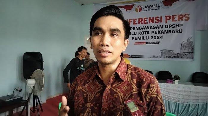 KPU Pekanbaru Gelar Sosialisasi dan Jalan Sehat untuk Tingkatkan Partisipasi Pemilih Pilkada 2024