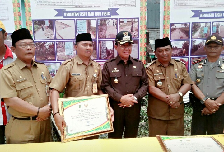 Bupati Wardan Resmikan Pelaksanaan DMIJ dan IKK Kecamatan Sungai Batang Tahun 2016