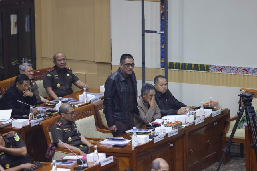 Kajati Maluku Hadiri Rapat Kerja Jaksa Agung bersama Komisi III DPR RI