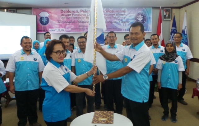 Merangkai Silaturahmi Membangun Negeri