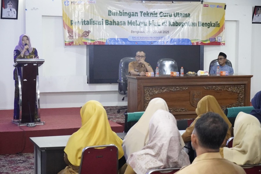 Bimtek Guru Utama RBD  Membangun Kesadaran Akan Pentingnya Pelestarian Bahasa Melayu Riau