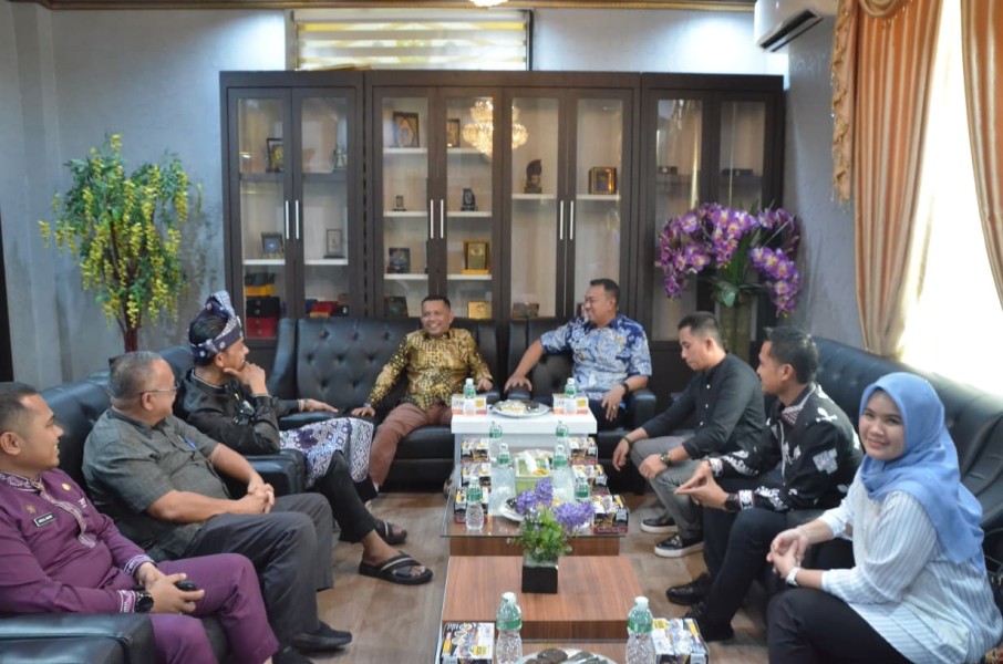 Konsultasi LKPj,  DPRD Pekanbaru Terima Kunjungan Wabup Kepulauan Meranti