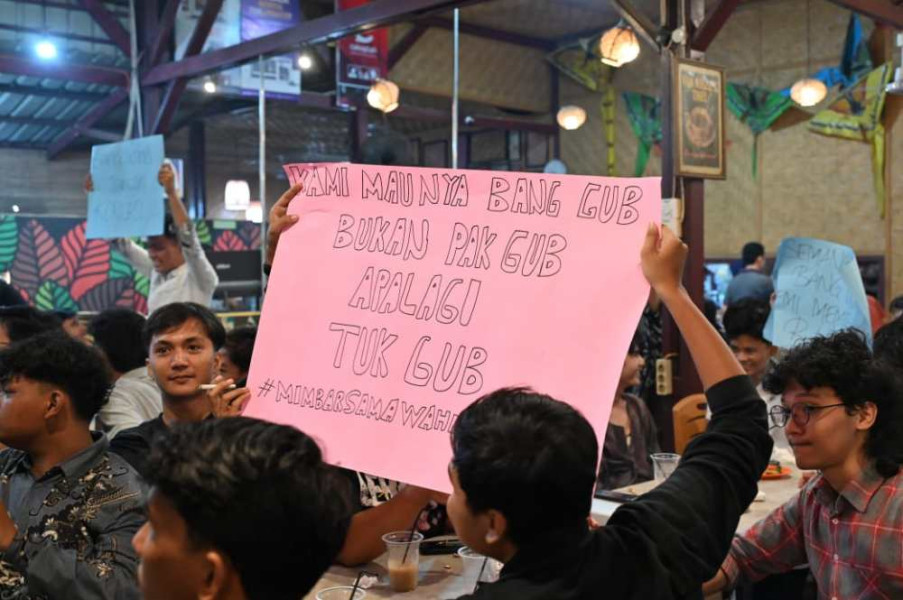 Pindah Dukungan ke Abdul Wahid, Ratusan Mahasiswa Berikrar Turun ke Akar Rumput