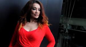 Reza Artamevia Tes Ulang di Labfor Bali