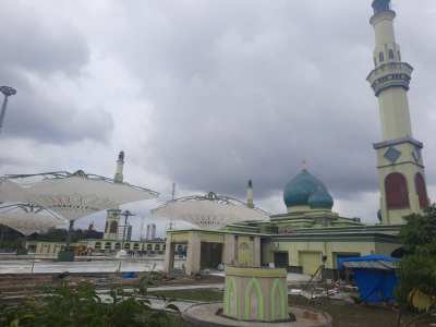 Mega Proyek Payung Rp 42 Miliar di Mesjid Annur Riau Tak Kunjung Selesai