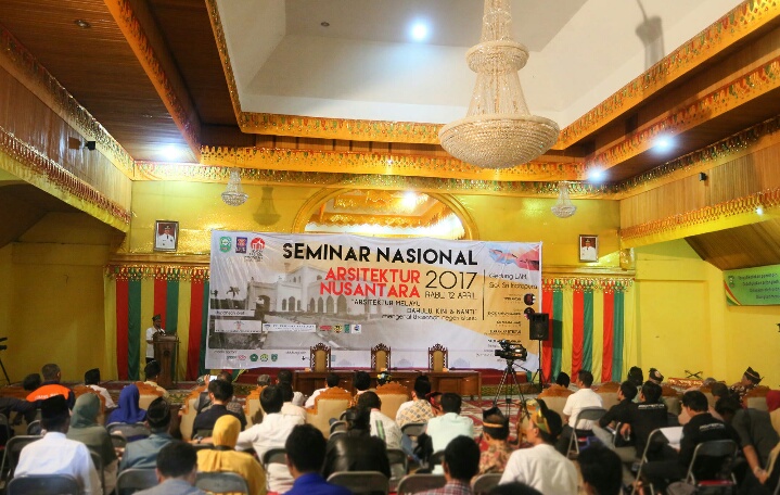 Bupati Siak Buka Seminar Arsitektur Melayu