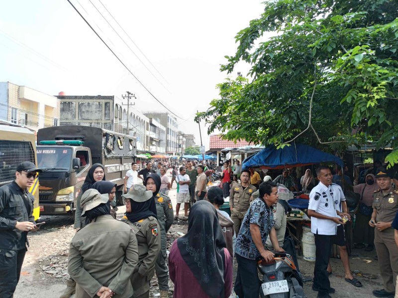 Peringatan Terakhir! 450 Pedagang Jalan Teratai Diminta Pindah Jelang Perbaikan Jalan