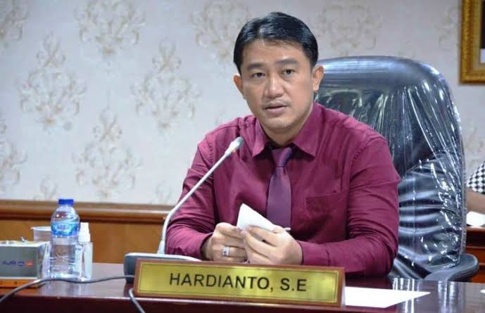 Hardianto Minta Kepastian Angka Defisit APBD Riau Segera Didudukkan