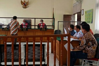 Pengadilan Tinggi Pekanbaru Menangkan Pemrov Riau dalam Perkara SMAN Plus