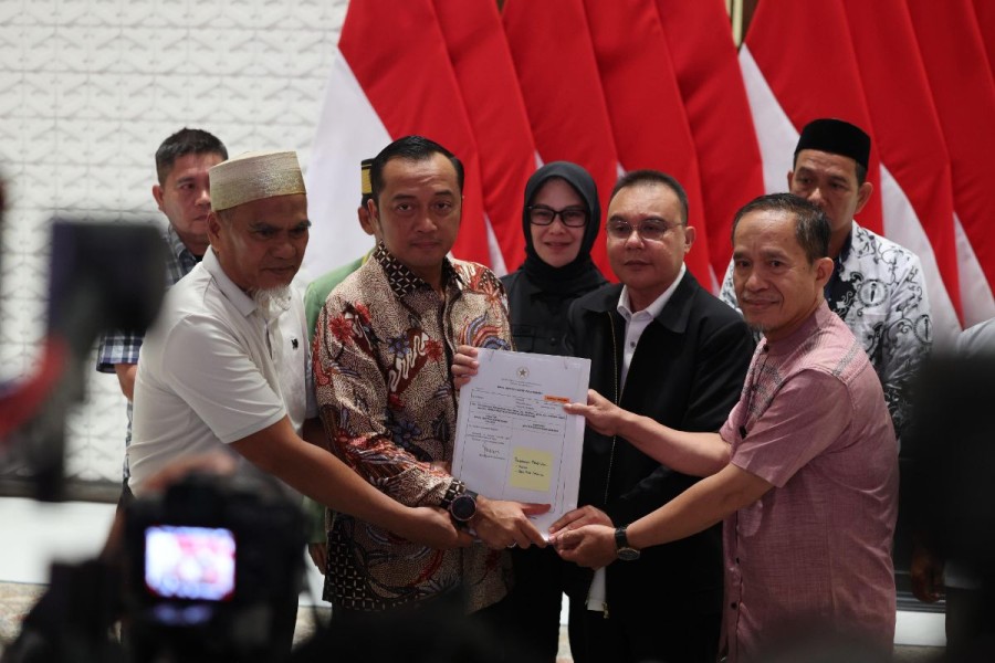 Nama Baik Dipulihkan Presiden, Dua Guru Luwu Utara Ucapkan Terima Kasih kepada Prabowo