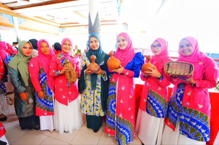 Lantik Dekranasda Pelalawan, Henny Sasmita Ajak Pengurus Rangkul Disabilitas