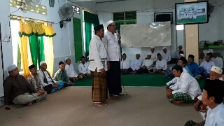 Ingin Jalannya Mulus, Tokoh Eks Trans Percayakan Aspirasi Pada Andi Putra