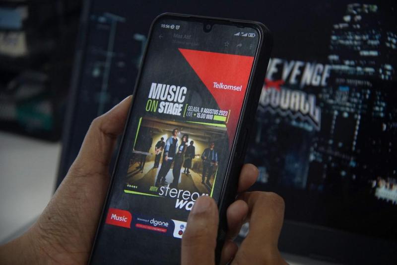 Dukung Talenta Musik Indonesia, Telkomsel Gelar Music on Stage Bersama Stereo Wall