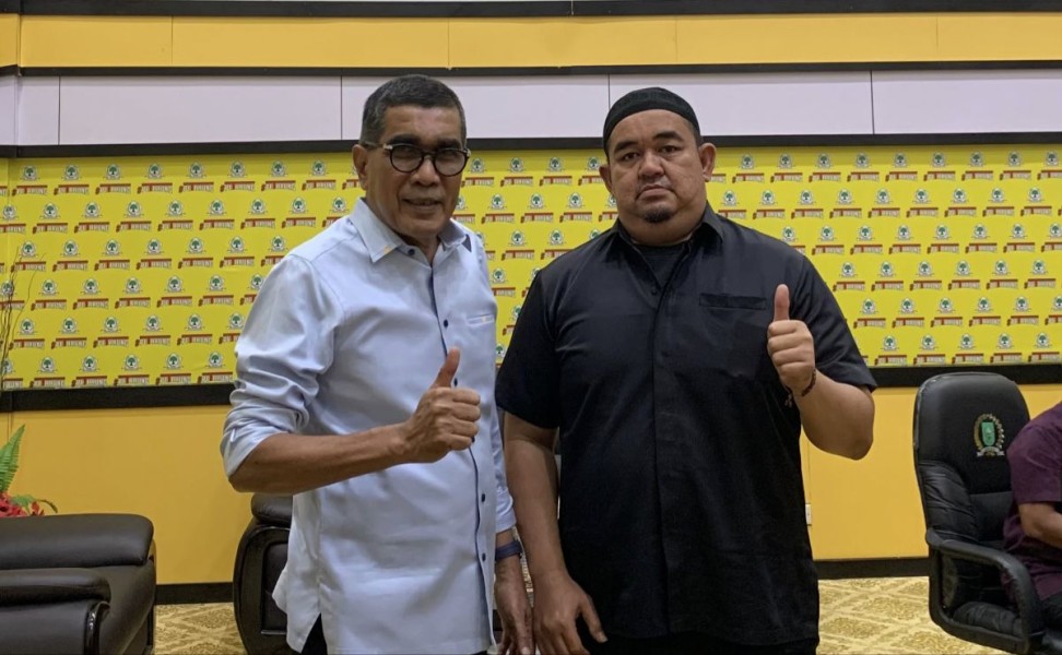 Cairkan Suasana, Wakil Ketua DPRD Riau Parisman Ihwan Temui Korban Rusuh Anto Gledor