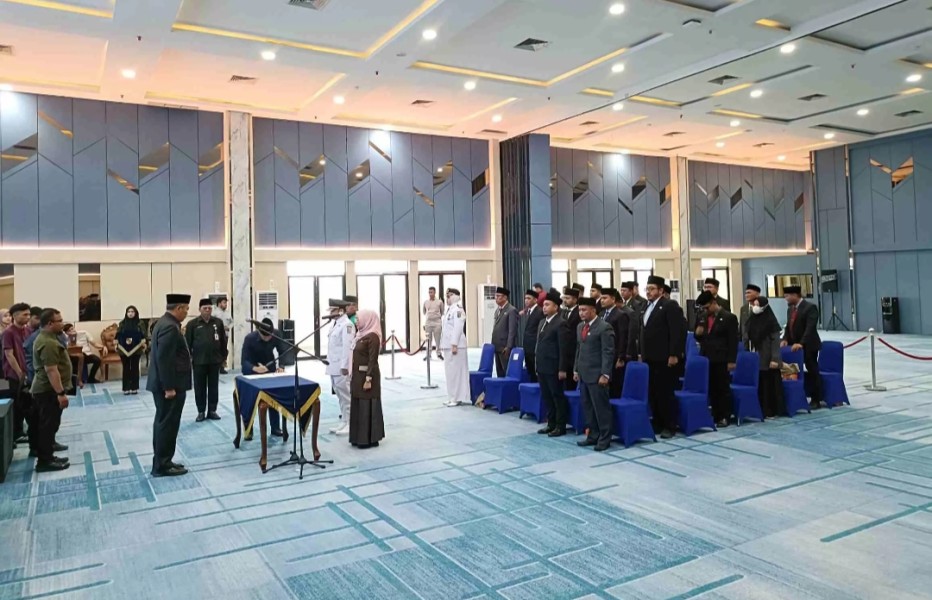 25 Pejabat Eselon III dan IV di Lingkungan Pemko Pekanbaru Resmi Dilantik, Ini Nama-namanya