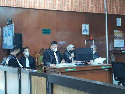 JPU Tuntut Doni Salmanan 13 Tahun Penjara