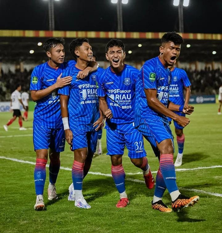 PSPS Pekanbaru Taklukkan Persekat Tegal 2-0 di Stadion Kaharuddin Nasution