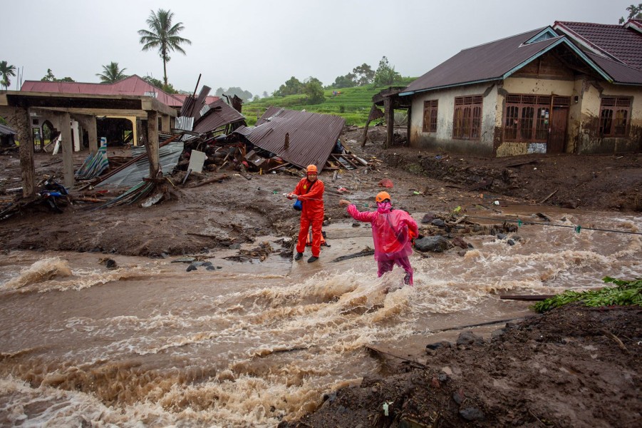 Tim SAR Pekanbaru Turunkan Personil Bantu Cari Korban Hilang Tanah Longsor di Sumut