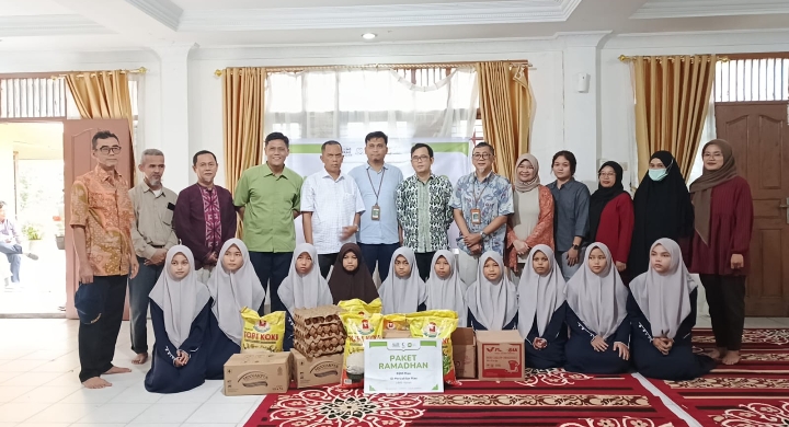 DJKN Kanwil RSK dan IZI Salurkan Bantuan Sembako di Jadirejo dan Panti Asuhan Asyiyah