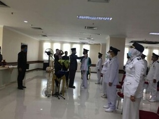 Pemko Pekanbaru Lantik Pejabat, 8 Diantaranya Lurah