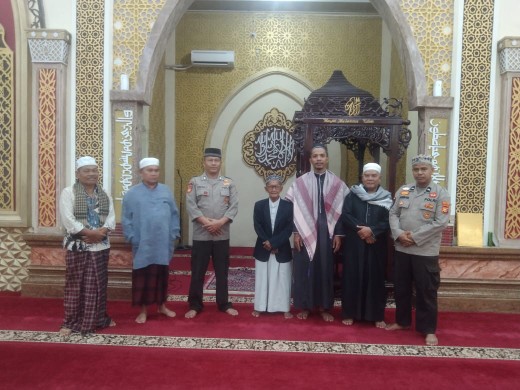 Polsek Kabun Gelar Cooling System di Masjid Al Muawanah Sampaikan Pesan Pilkada Damai 2024