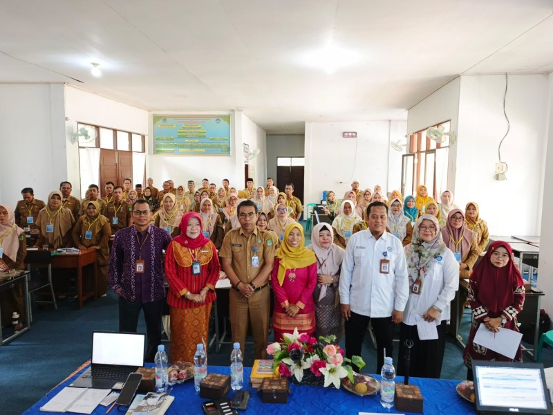 Bimtek Guru Utama RBD di Rokan Hulu, Materi Komedi Bisa Digali dari Mitos