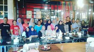 Reuni SMPN 1 Sentajo Angkatan 1987 Berlangsung Penuh Keakraban