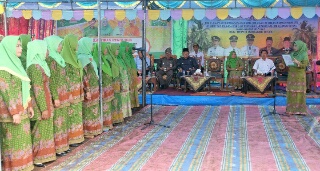 Pengurus Muslimat NU Pulau Burung Berikrar Capai Tujuan dan Patuhi Aturan Organisasi