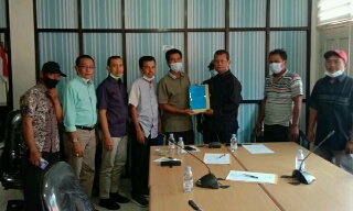 Pengaduan Warga Terkait Dugaan Limbah Cemari Sungai, DPRD Inhu Segera Tinjau PT SSS