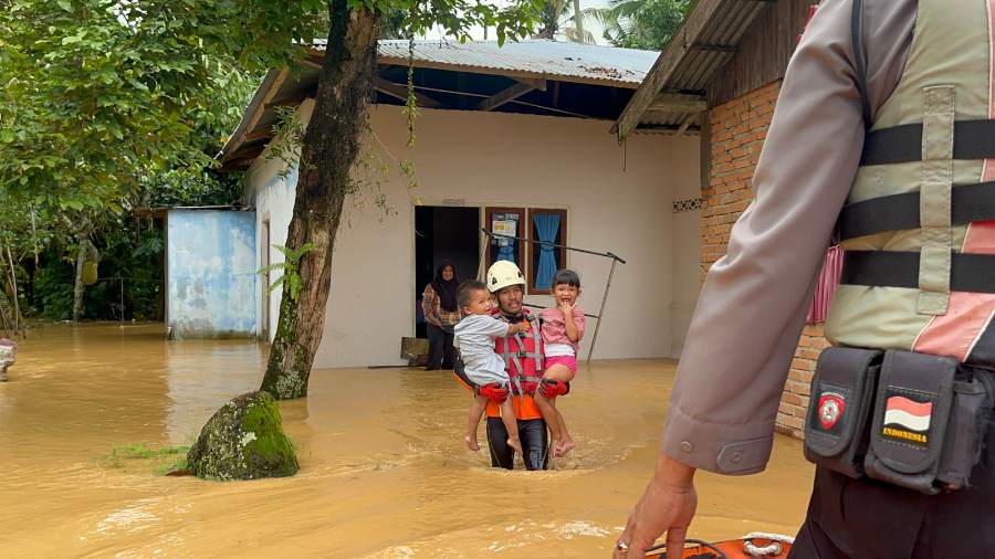 Kawasan Wisata Lembah Harau Sumbar Dikepung Banjir