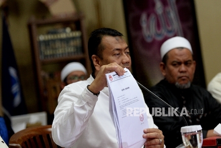 Kapitra: Ada kekuatan yang membenturkan presiden dengan umat Islam