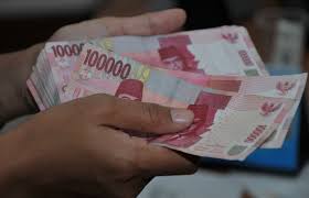 Gubernur Riau Tetapkan UMK 2022, Berikut Besarannya