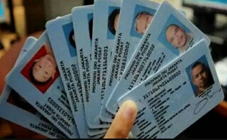 Kadisduk Capil Himbau Warga Kelurahan Pemekaran Ganti KK Baru