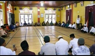 Menyimak Gaya Menaker Hanif Dhakiri Jalin Silaturahmi 