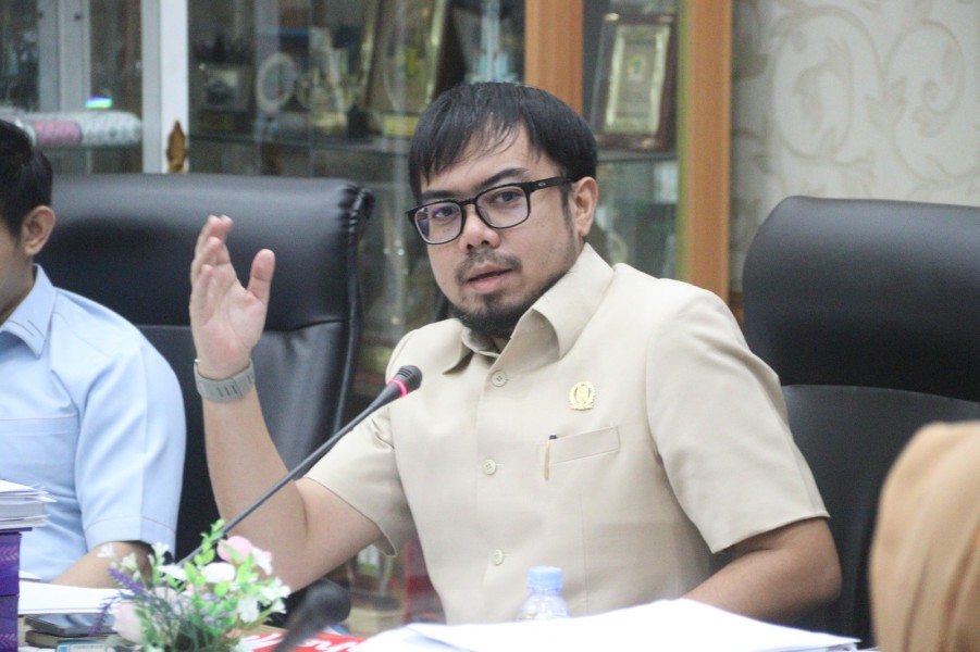 Menunggak, DPRD Riau Desak Pembayaran BPJS UHC Dibayarkan